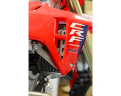 Výztuhy chladičů WorksConnection Radiator Braces Honda CRF250R 25 / CRF450R 25