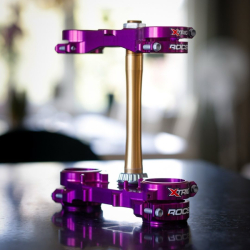 Kompletní brýle XTRIG ROCS TECH Triple Clamps Purple Yamaha YZ250F 24-25 YZ450F 23-25