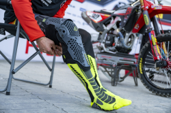 Kloubové chrániče kolen Acerbis K035 Knee Guard
