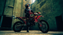 přilba SUPERTECH S-M7 limitovaná edice BEAST COAST, ALPINESTARS (šedá/černá/oranžová) 2026